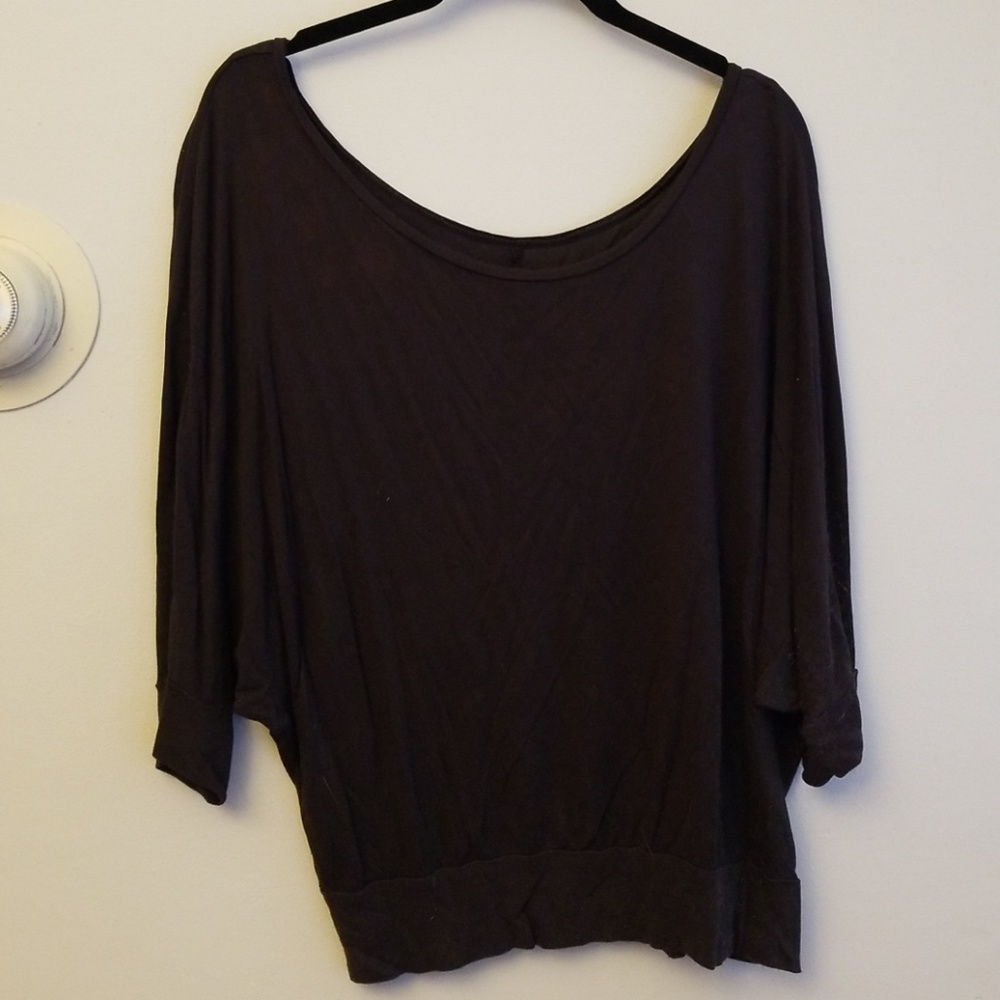 Black slouchy short sleeve shirt